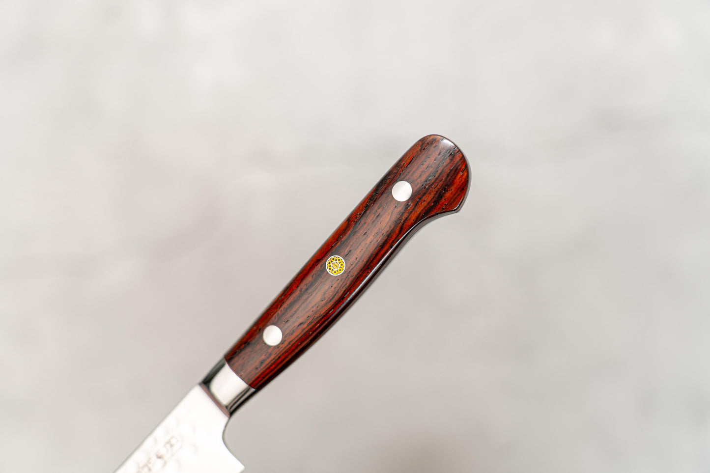 Noseto Yohan Hammered Damascus 150mm Petty Western Handle Rosewood