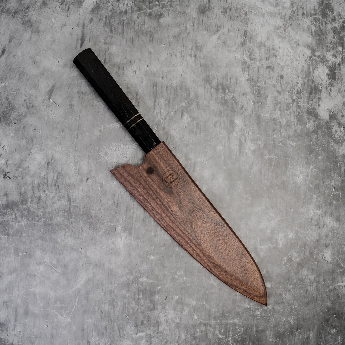 Noseto 110 层大马士革超级钢 Gyuto 黑色磨刀石和乌木八角形手柄