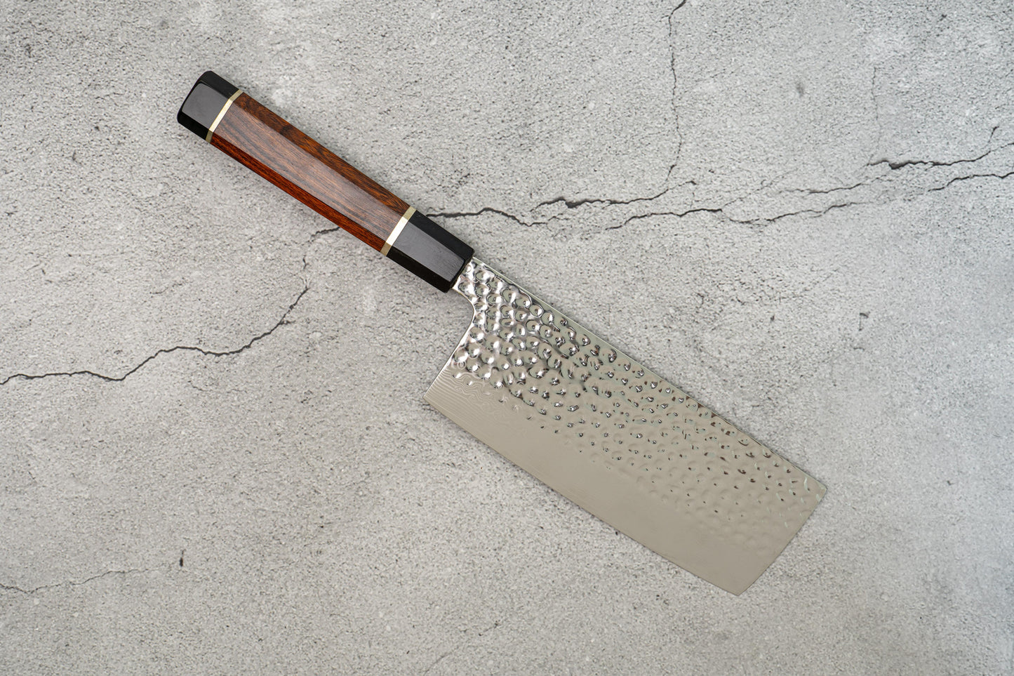 Noseto Suki 高大 Nakiri 砍刀 67 层锤纹大马士革沙漠铁木柄