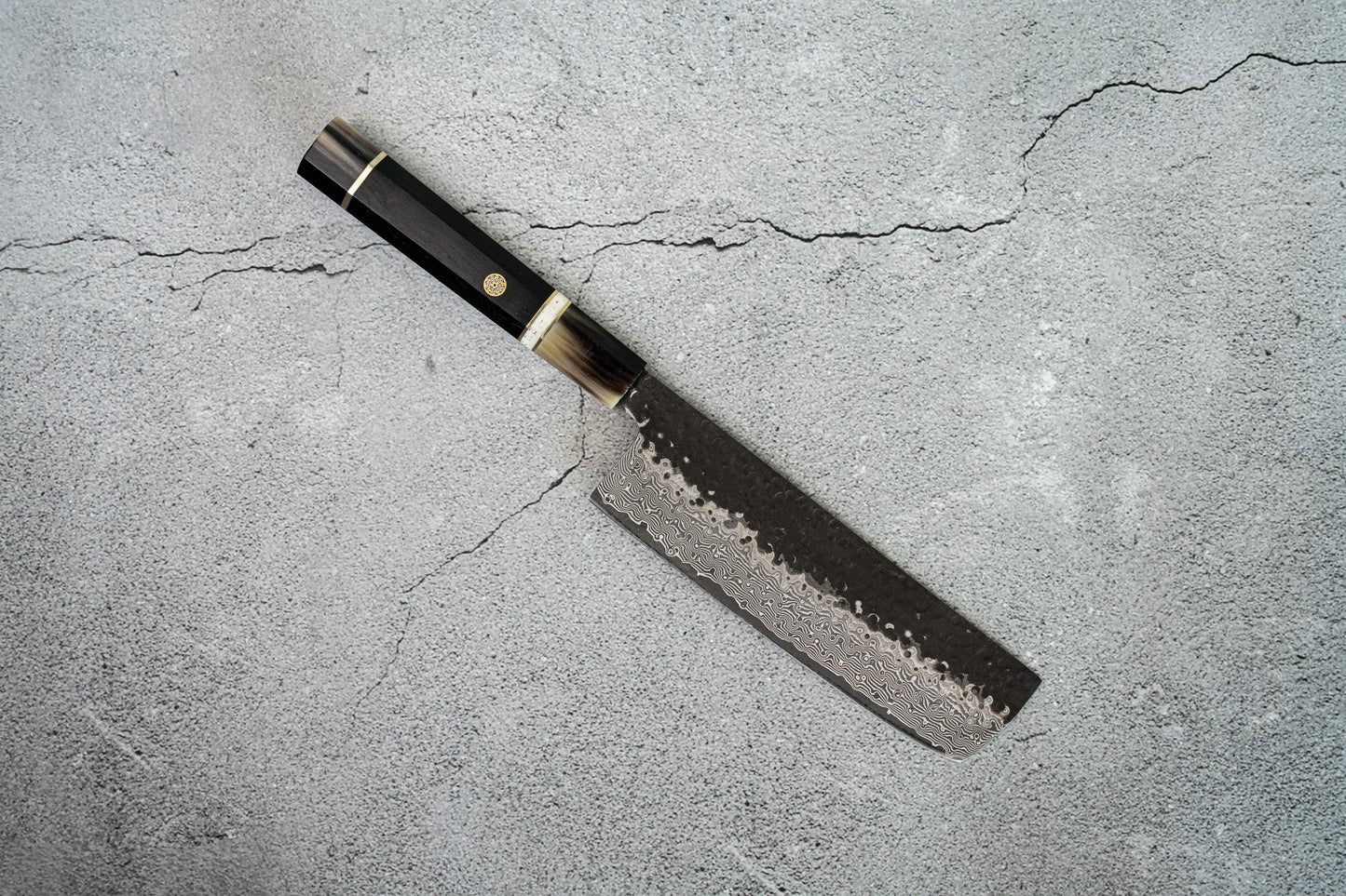 Noseto Vg10 67层大马士革Tsuchime饰面Nakiri 180毫米白色水牛角乌木