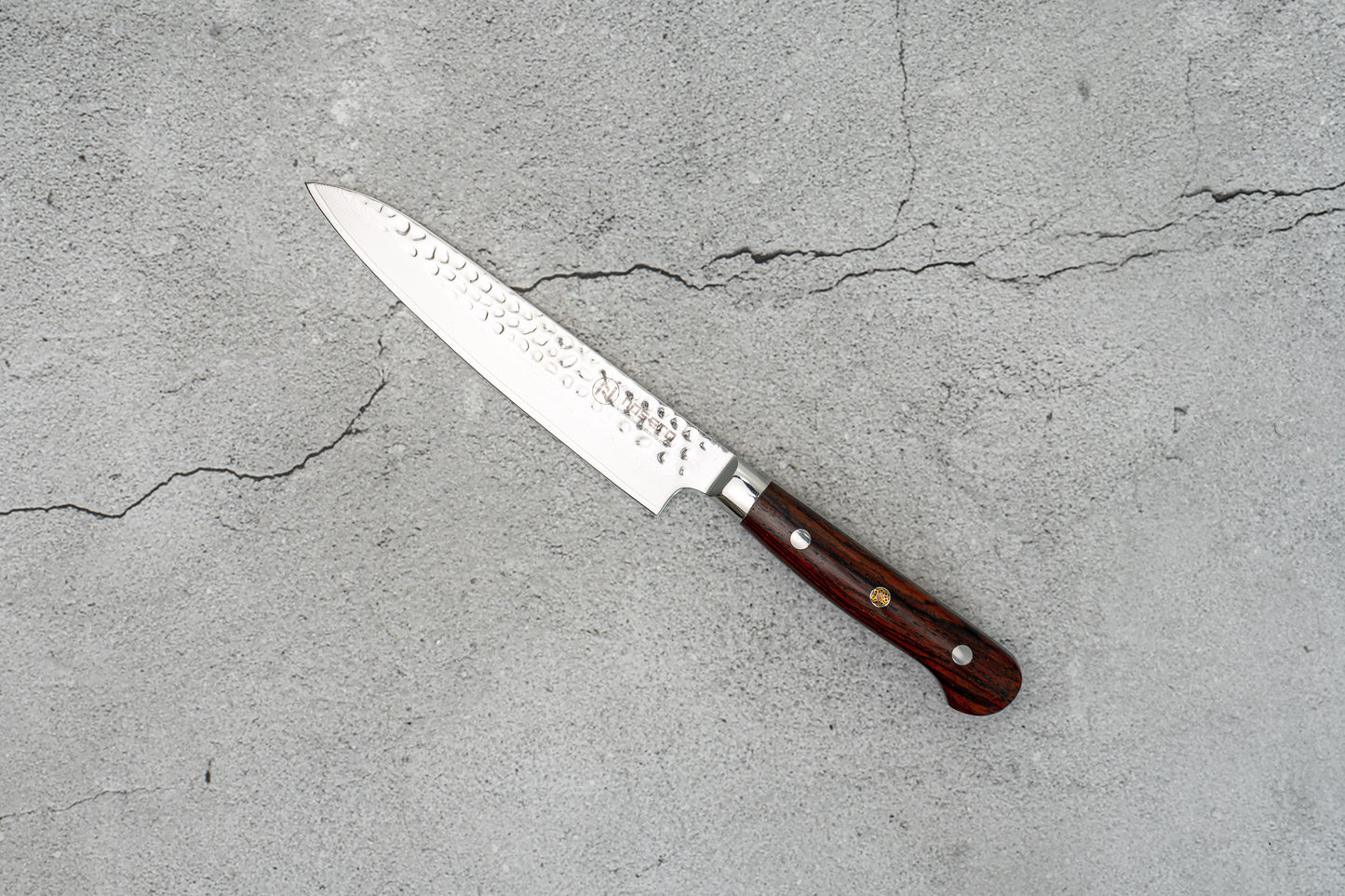 Noseto Yohan Hammered Damascus 150mm Petty Western Handle Rosewood