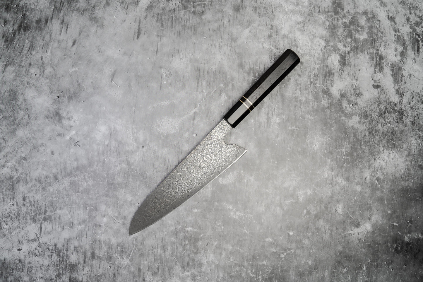 Noseto 110 层大马士革超级钢 Gyuto 黑色磨刀石和乌木八角形手柄