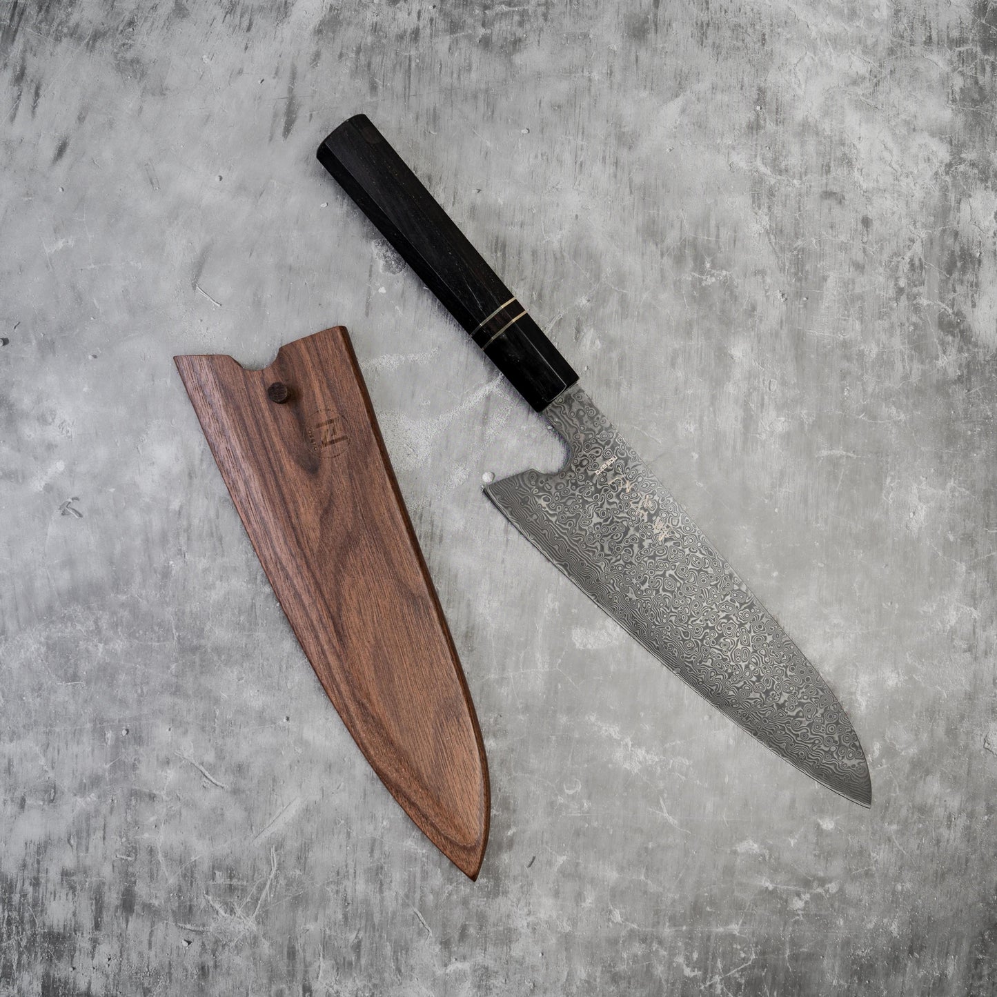 Noseto 110 层大马士革超级钢 Gyuto 黑色磨刀石和乌木八角形手柄