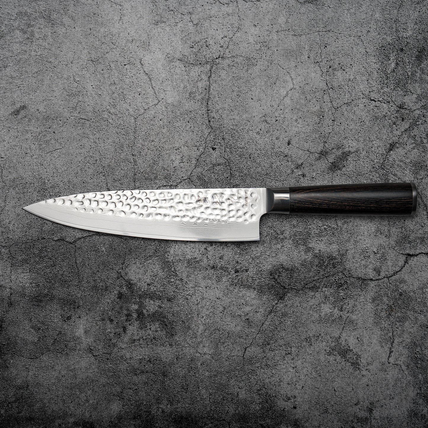 Noseto Kihon Gyuto 210 mm vg10 67 couches Damas avec bois Pakka