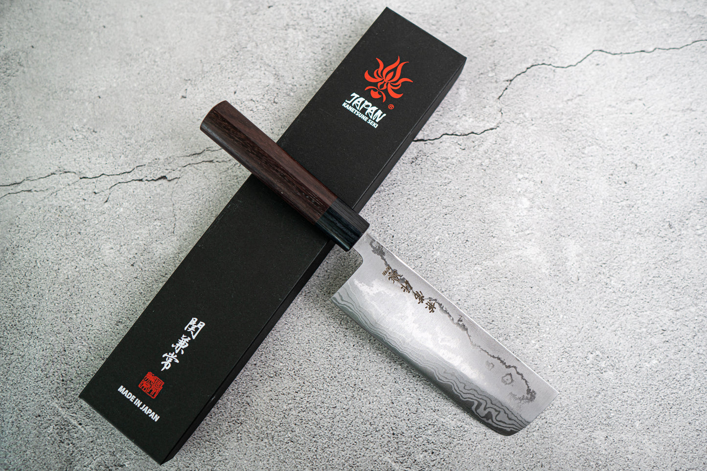 Kanetsune 蓝钢 2 号大马士革 Nakiri 日本刀 165 毫米 Shitan 手柄