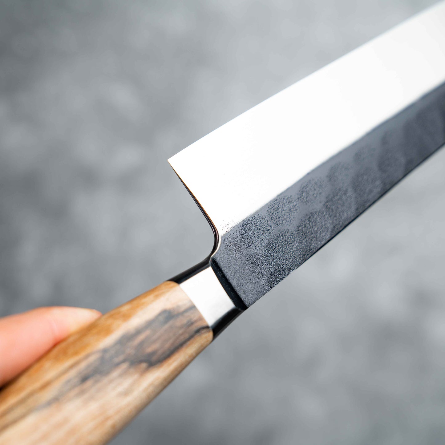 Noseto MD305 粉末钢 Gyuto 240mm 黑色锻造带木纹手柄