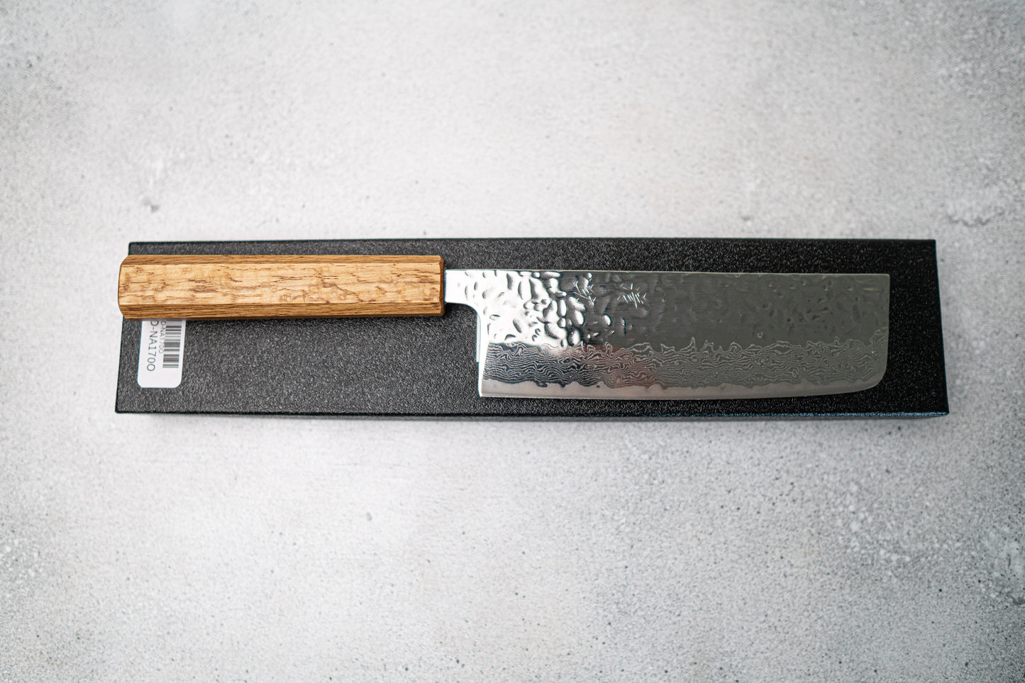 Seisuke Tsukikage AUS10 Migaki 成品锤击大马士革 Nakiri 日本刀 170 毫米橡木手柄