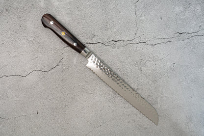 Couteau à pain Noseto Yohan martelé Damas 210 mm Manche occidental en palissandre