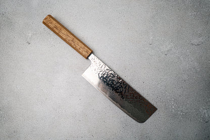 Seisuke Tsukikage AUS10 Migaki 成品锤击大马士革 Nakiri 日本刀 170 毫米橡木手柄