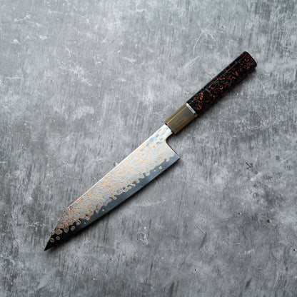 Noseto Kuza 210mm Kiritsuke 67 层 VG-10 铜大马士革与水牛角树脂混合碳纤维