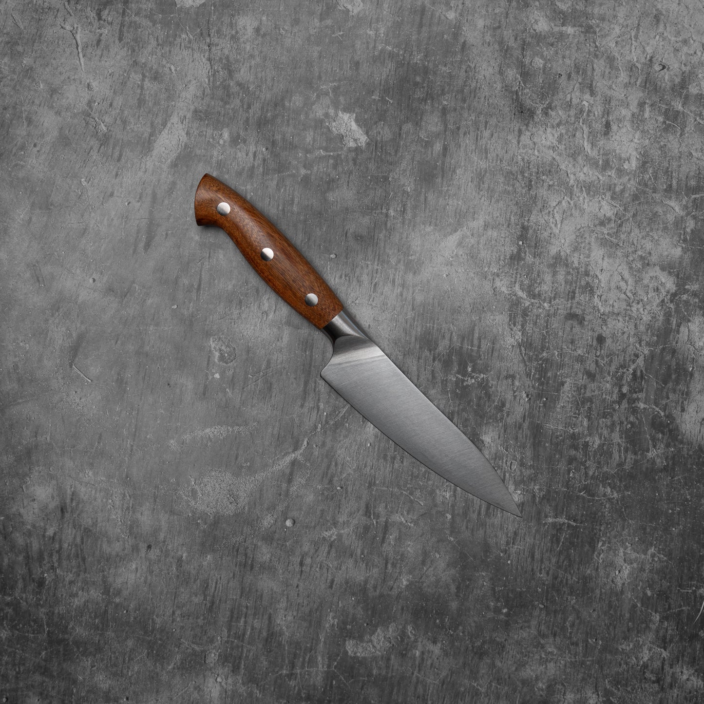 Couteau allemand Noseto (alias Petty Knife) de 135 mm avec manche en bois rouge