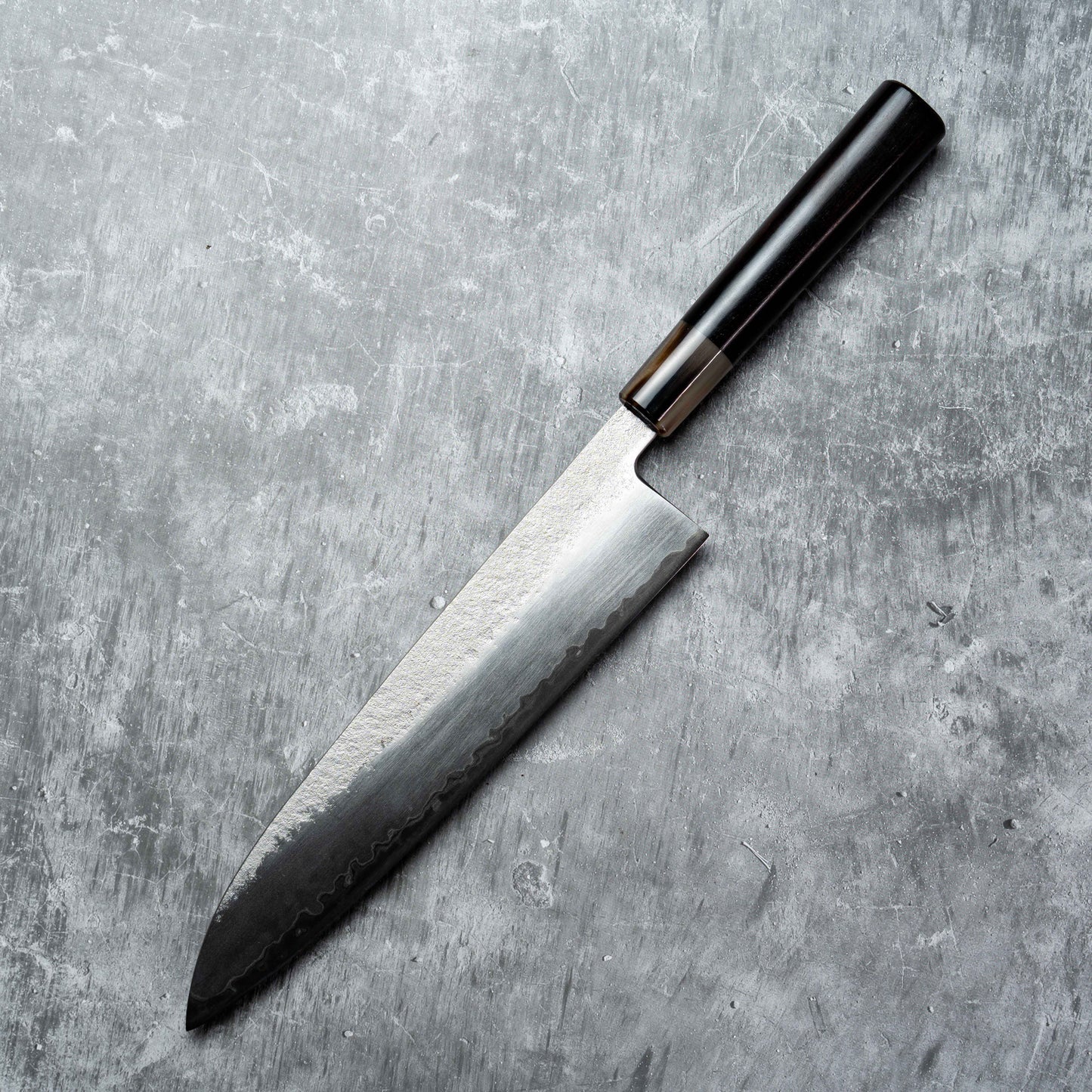 Noseto Ginro Gyuto 240mm 银色锻造 S35Vn 粉末钢，带水牛角和乌木手柄