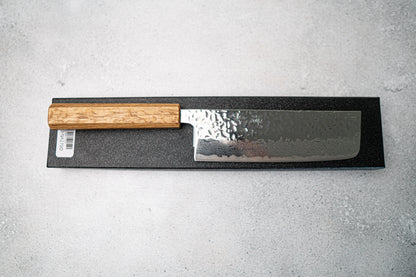 Seisuke Tsukikage AUS10 Migaki 成品锤击大马士革 Nakiri 日本刀 170 毫米橡木手柄